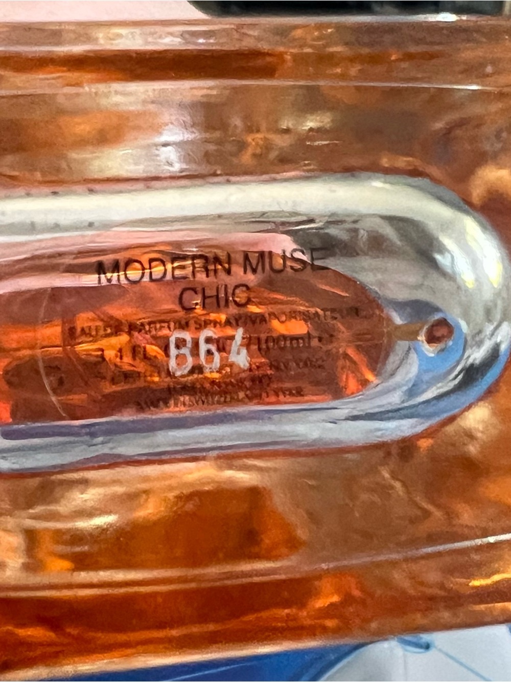 Estee Lauder Modern Muse Chich Eau de Parfum Perfume Spray 1 year old 60% full - Picture 3 of 3